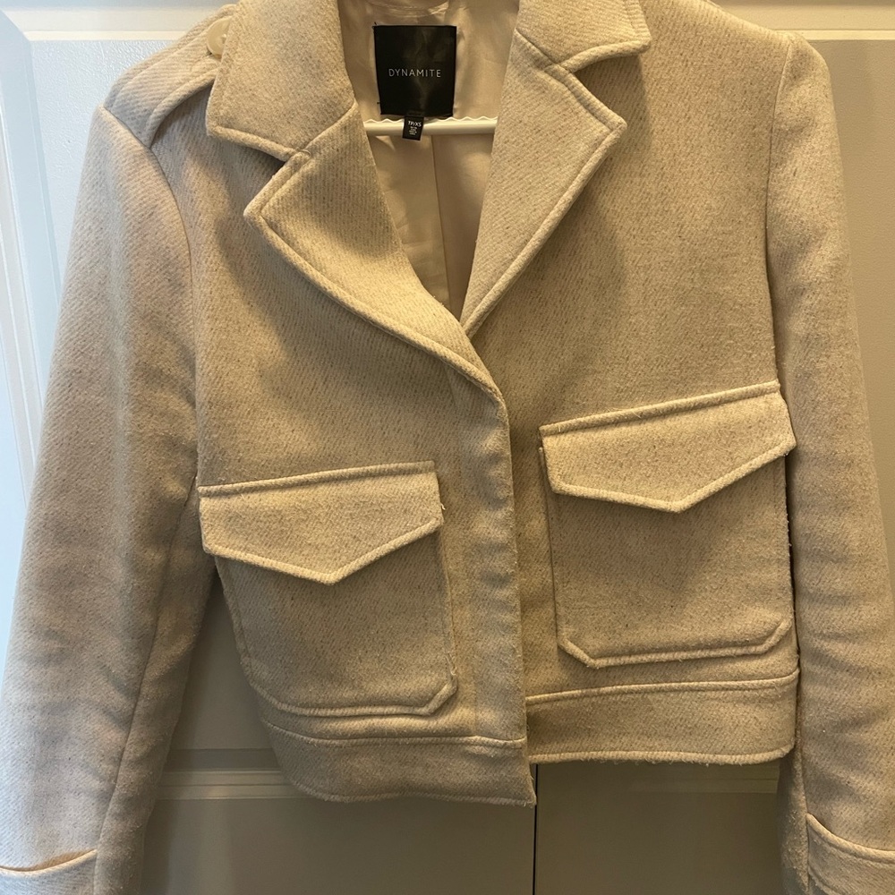 Dynamite Women's Beige Blazer